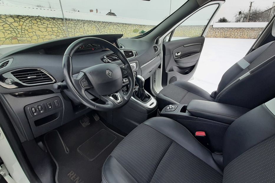 Продам Renault Scenic Navi Klima 81kw АВТОМАТ  2016 года в Львове