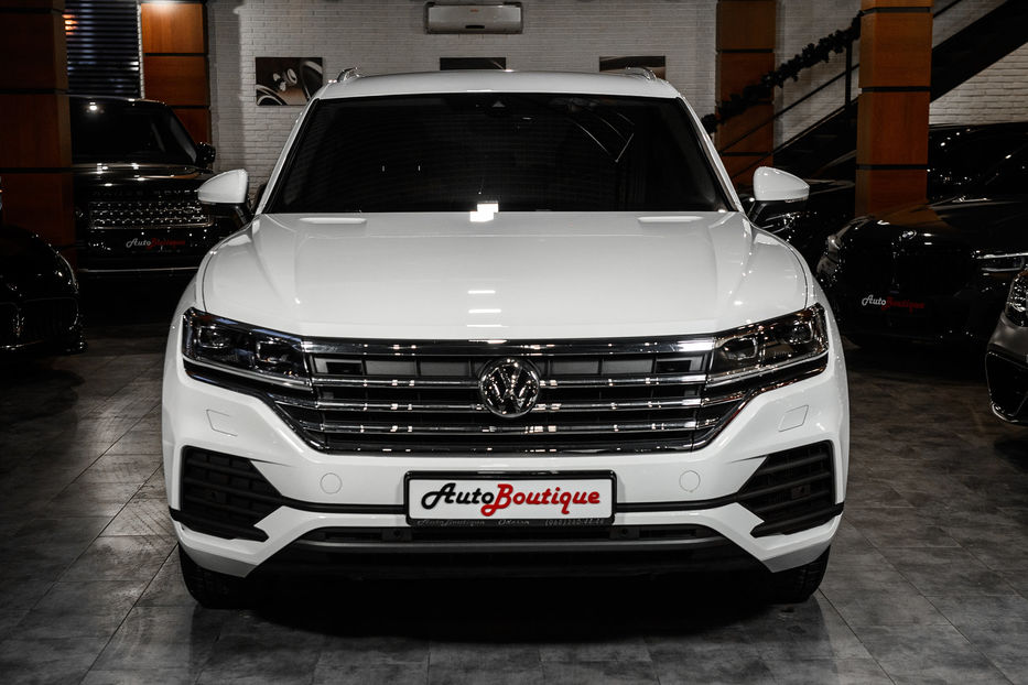 Продам Volkswagen Touareg 2019 года в Одессе