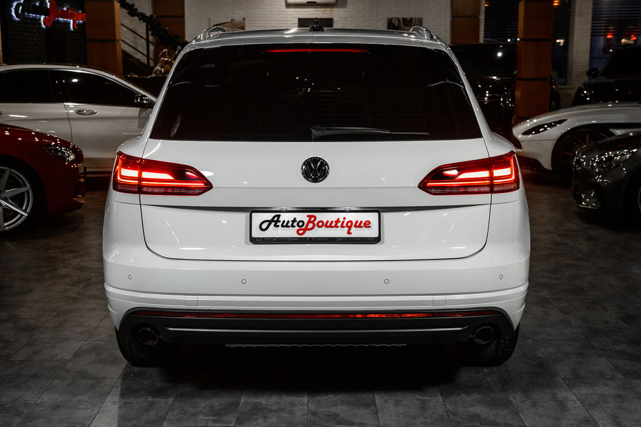 Продам Volkswagen Touareg 2019 года в Одессе