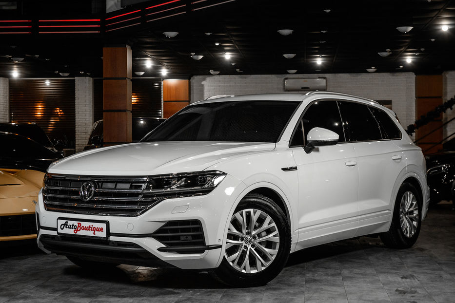 Продам Volkswagen Touareg 2019 года в Одессе