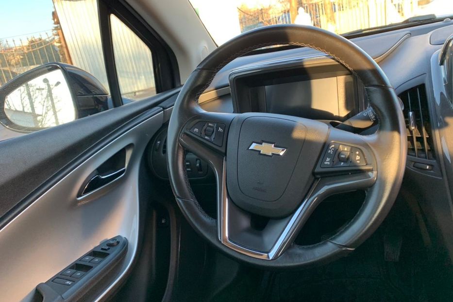 Продам Chevrolet Volt LT 2015 года в Одессе