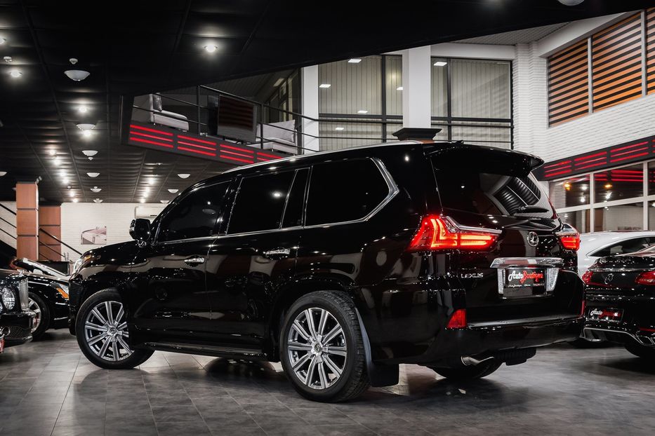 Продам Lexus LX 450 2018 года в Одессе