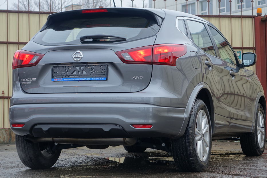 Продам Nissan Rogue SPORT AWD 2019 года в Одессе