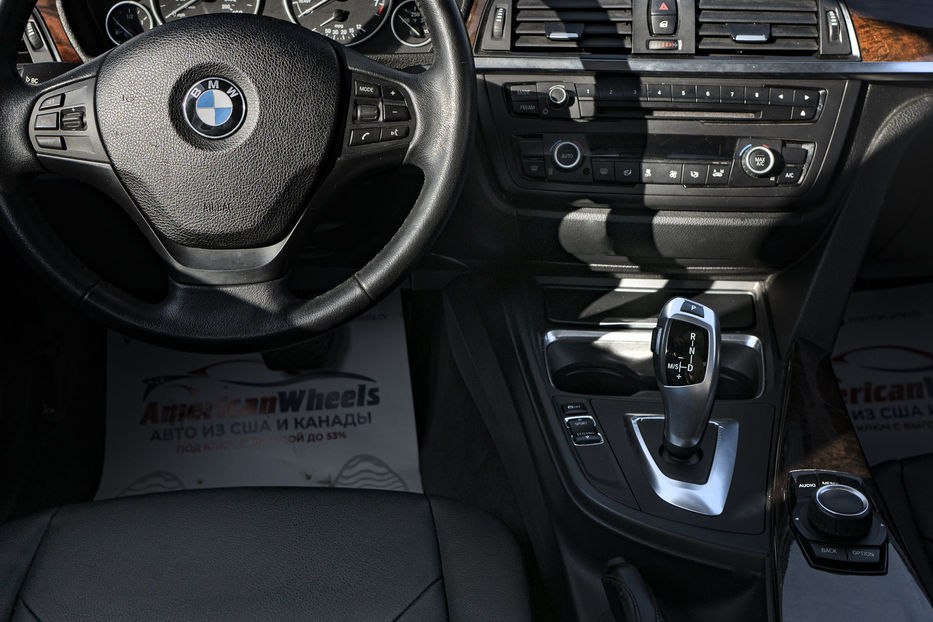 Продам BMW 320 i RWD 2015 года в Черновцах