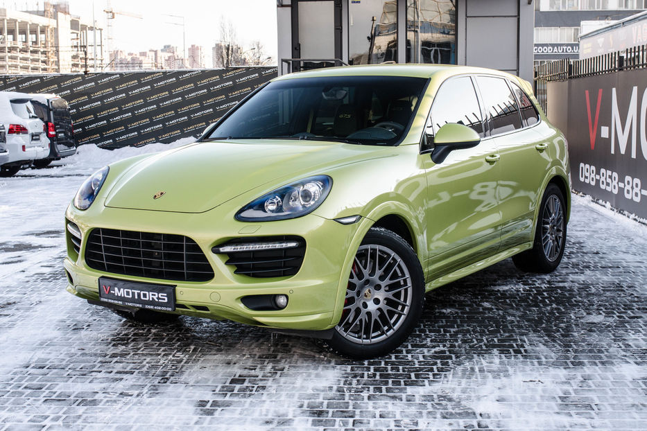 Продам Porsche Cayenne GTS 2014 года в Киеве