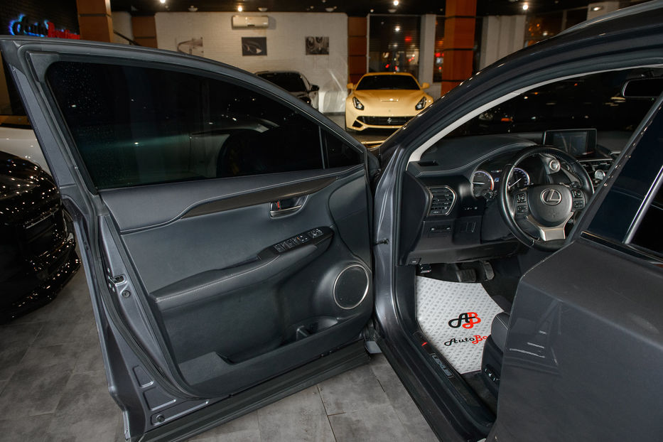 Продам Lexus NX 300 300 F sport 2019 года в Одессе