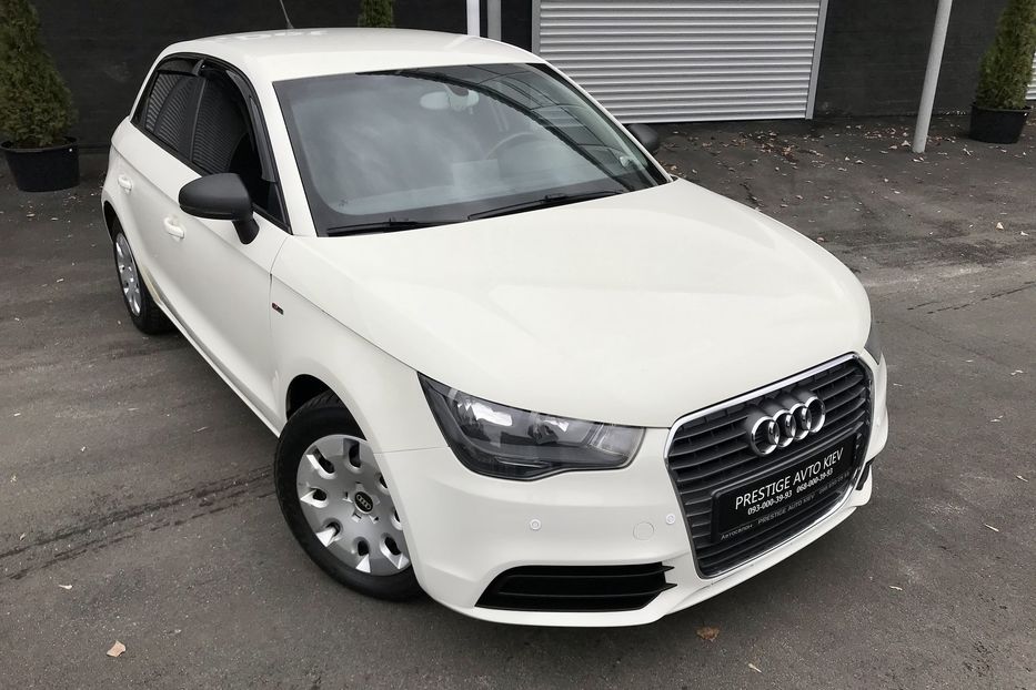 Продам Audi A1 TFSI S Line 2012 года в Киеве