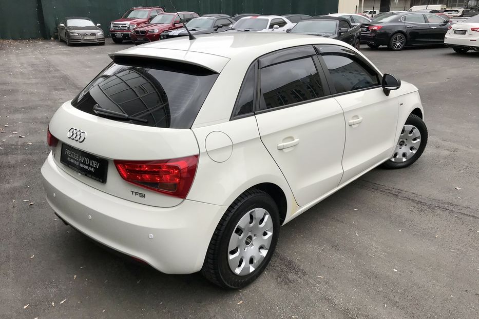 Продам Audi A1 TFSI S Line 2012 года в Киеве