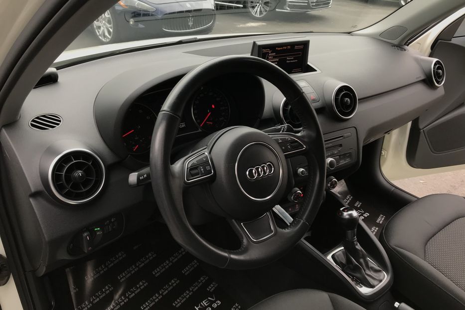 Продам Audi A1 TFSI S Line 2012 года в Киеве