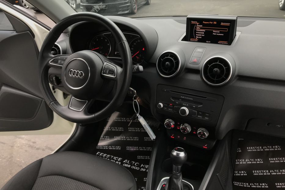 Продам Audi A1 TFSI S Line 2012 года в Киеве