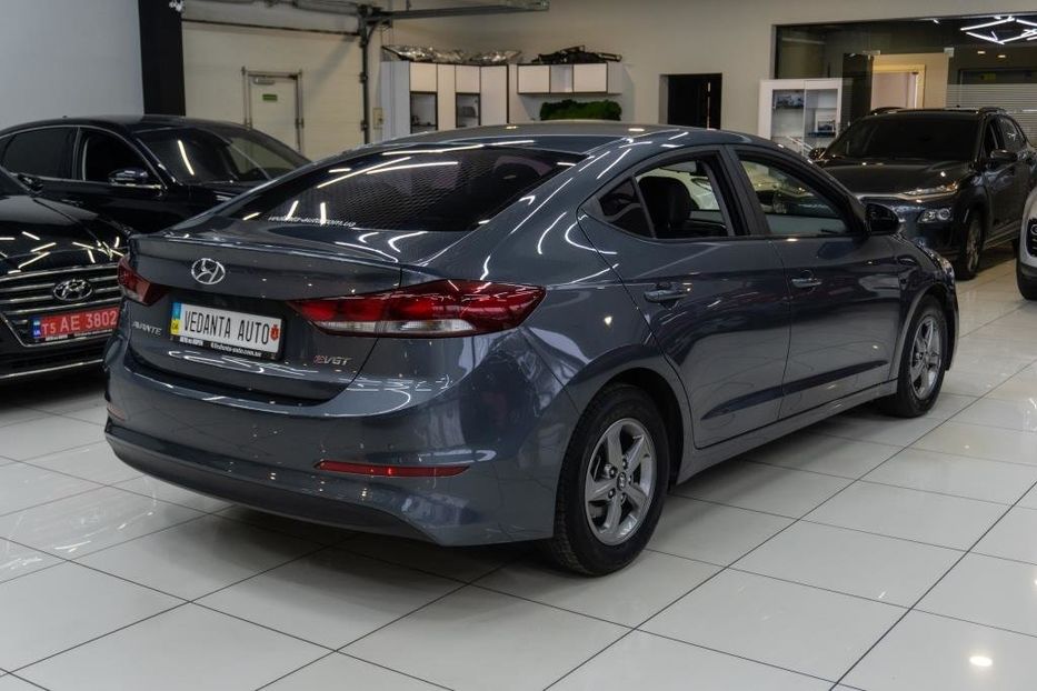 Продам Hyundai Avante 2016 года в Одессе