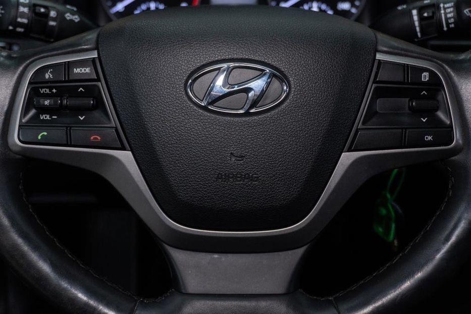 Продам Hyundai Avante 2016 года в Одессе