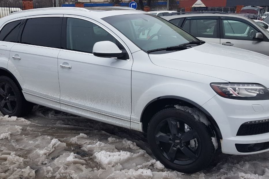 Продам Audi Q7 Premium + 2013 года в Одессе