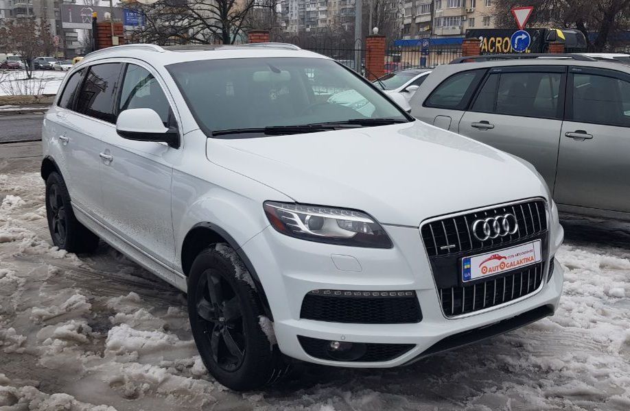 Продам Audi Q7 Premium + 2013 года в Одессе