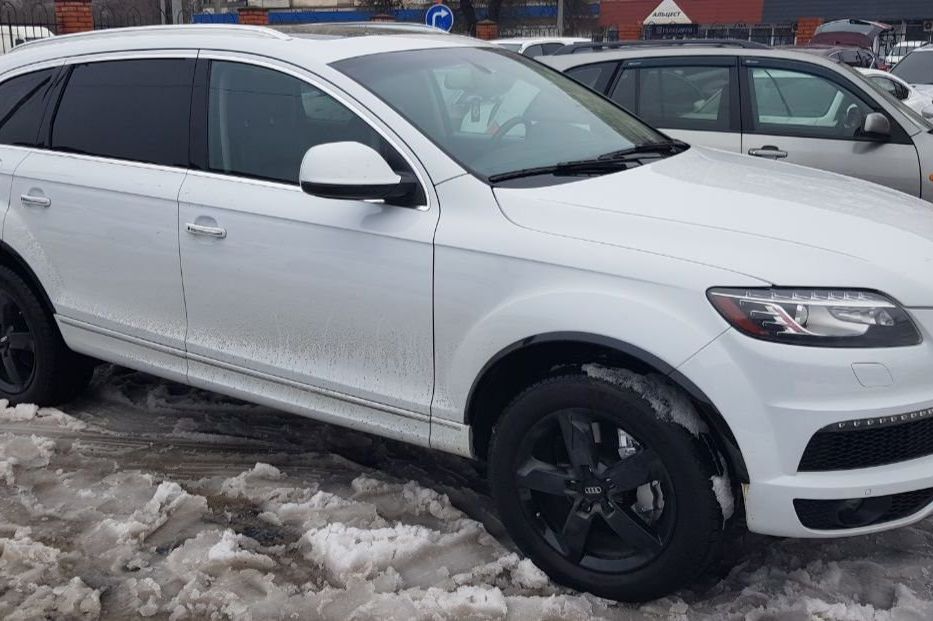 Продам Audi Q7 Premium + 2013 года в Одессе