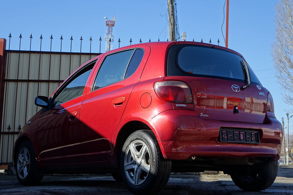 Продам Toyota Yaris automat 2003 года в Одессе