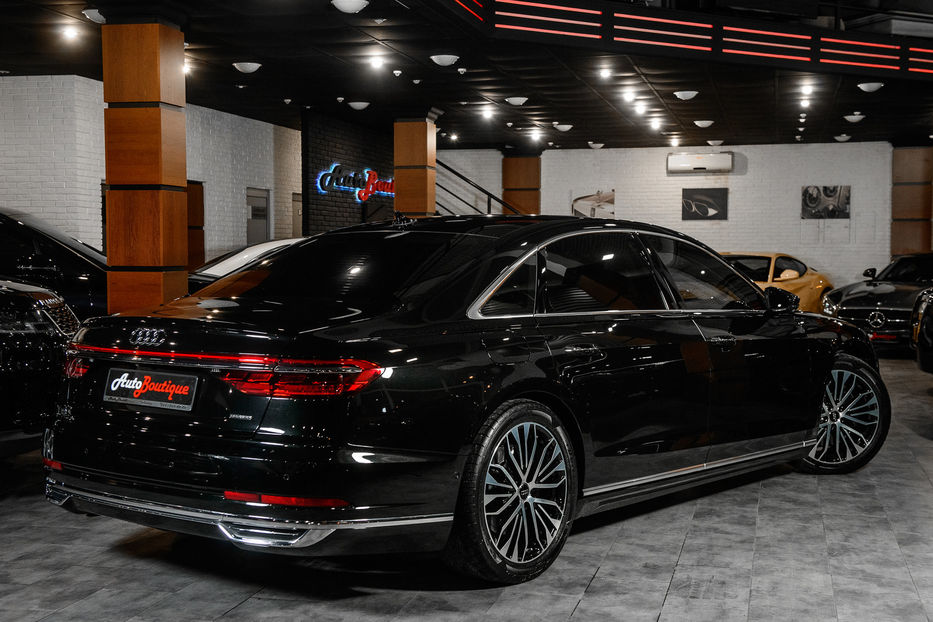 Продам Audi A8  4.0 TFSI 2020 года в Одессе