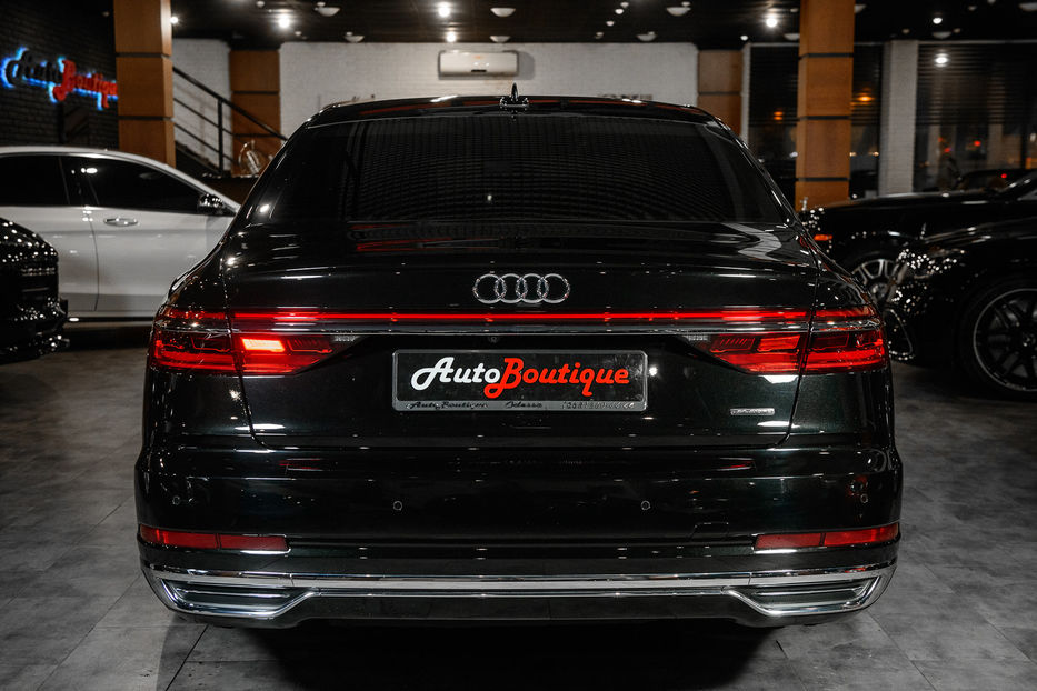 Продам Audi A8  4.0 TFSI 2020 года в Одессе