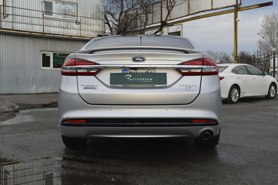 Продам Ford Fusion HYBRID Plug-in Titanium 2016 года в Одессе