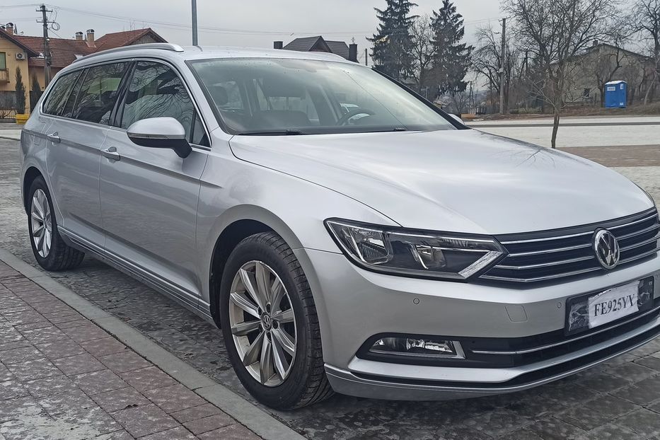 Продам Volkswagen Passat B8 2.0 150 DSG 6 2016 года в Львове