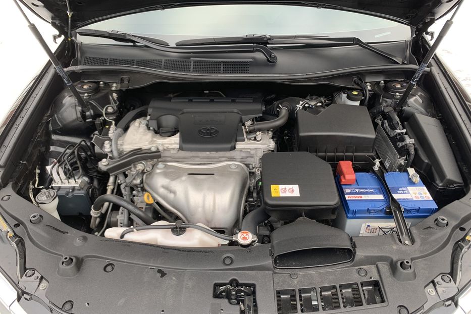 Продам Toyota Camry Premium 35th 2017 года в Киеве