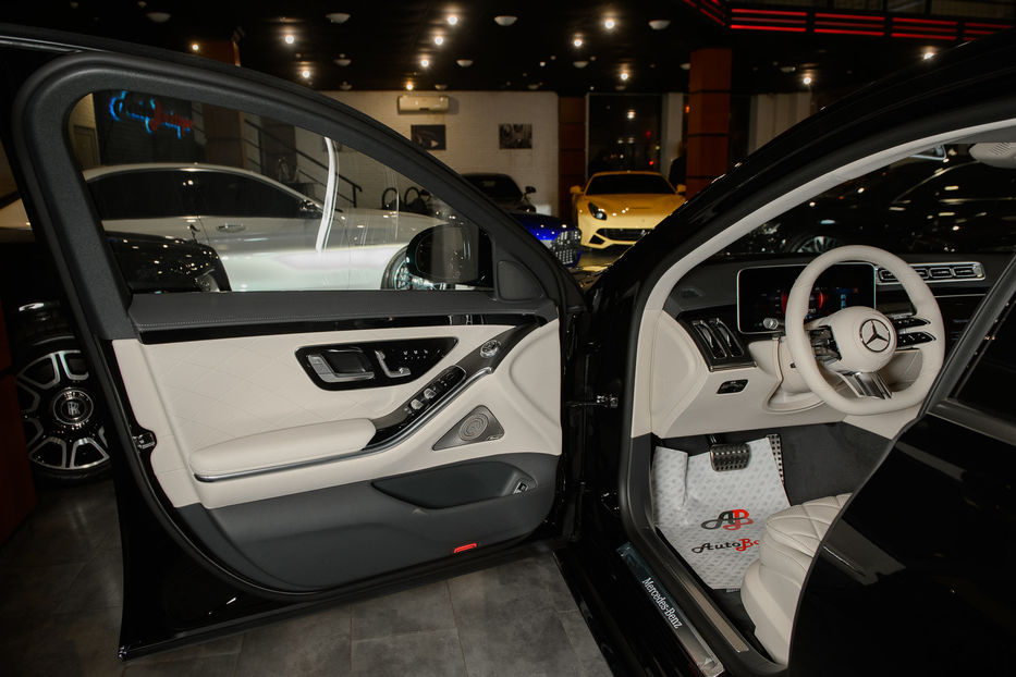 Продам Mercedes-Benz S-Class  S 400 d AMG 4matic 2021 года в Одессе