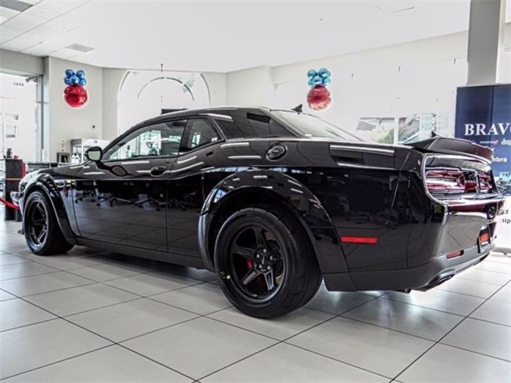 Продам Dodge Challenger Demon SRT 2021 года в Киеве