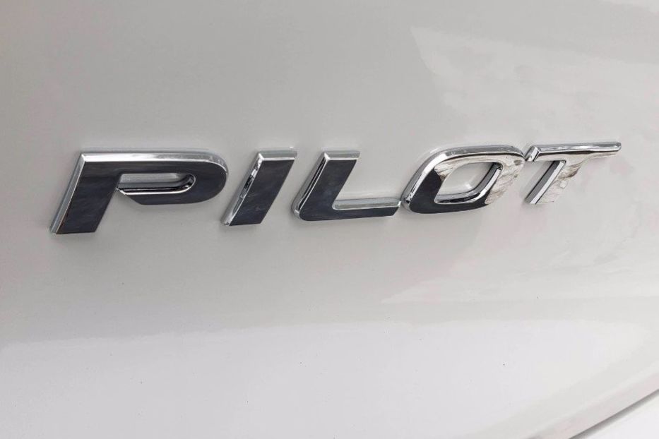 Продам Honda Pilot EX 2021 года в Киеве