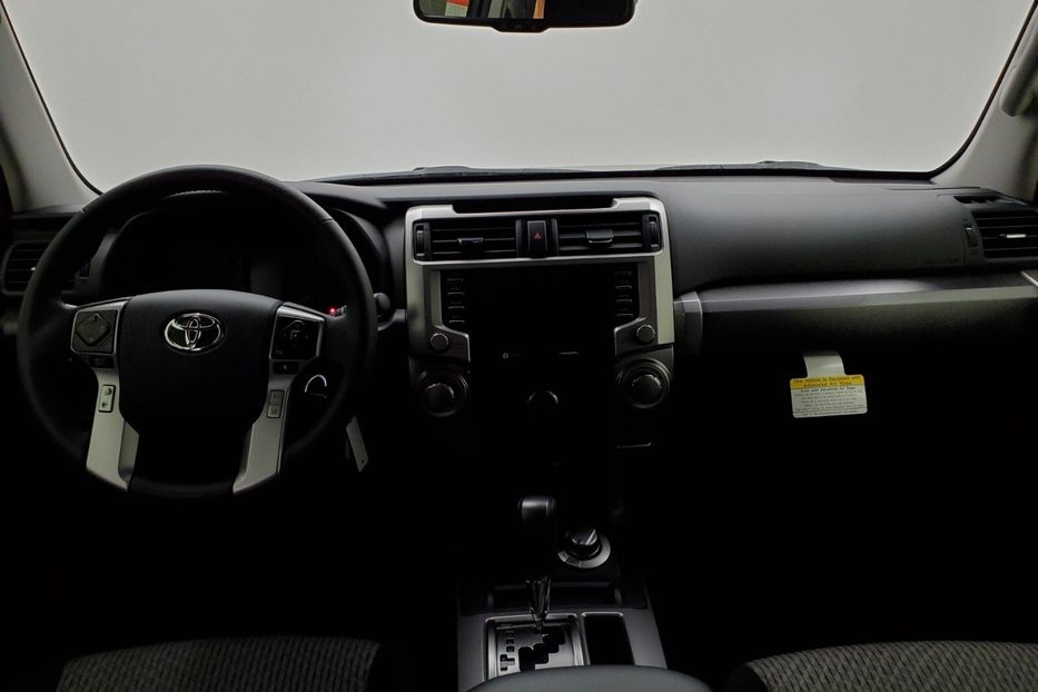 Продам Toyota 4Runner SR5 2021 года в Киеве