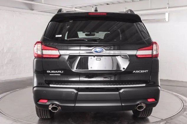 Продам Subaru Outback Subaru Ascent 8-passenger 2021 года в Киеве