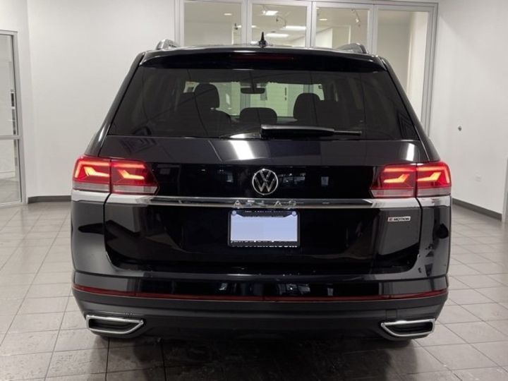 Продам Volkswagen Touareg Volkswagen Atlas 2021 года в Киеве