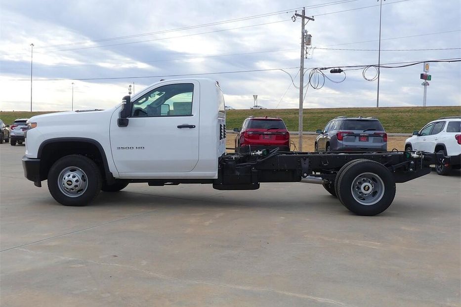 Продам Chevrolet Silverado 3500HD 2021 года в Киеве