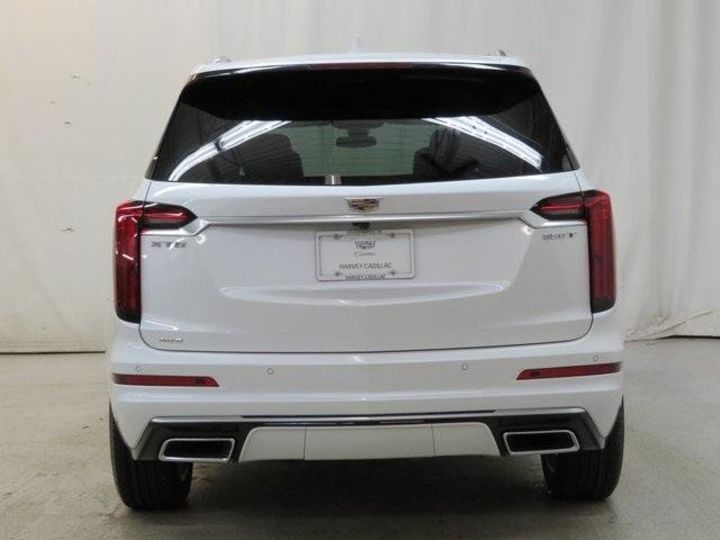 Продам Cadillac XTS Cadillac XT6 2021 года в Киеве