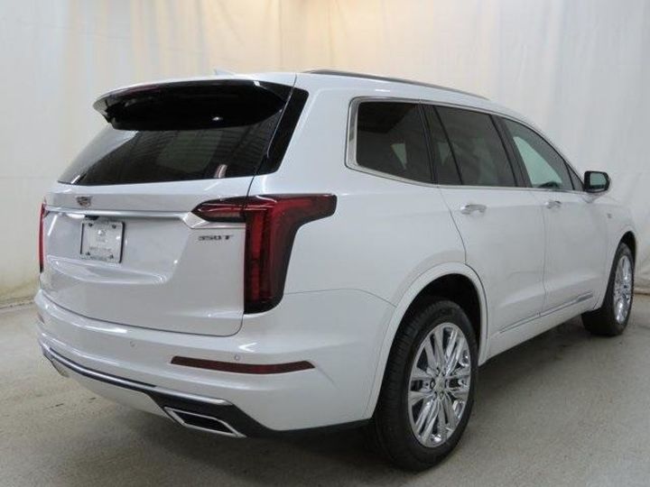 Продам Cadillac XTS Cadillac XT6 2021 года в Киеве