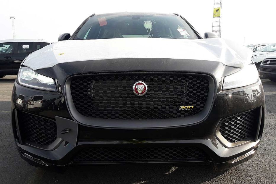 Продам Jaguar F-Type 2021 года в Киеве