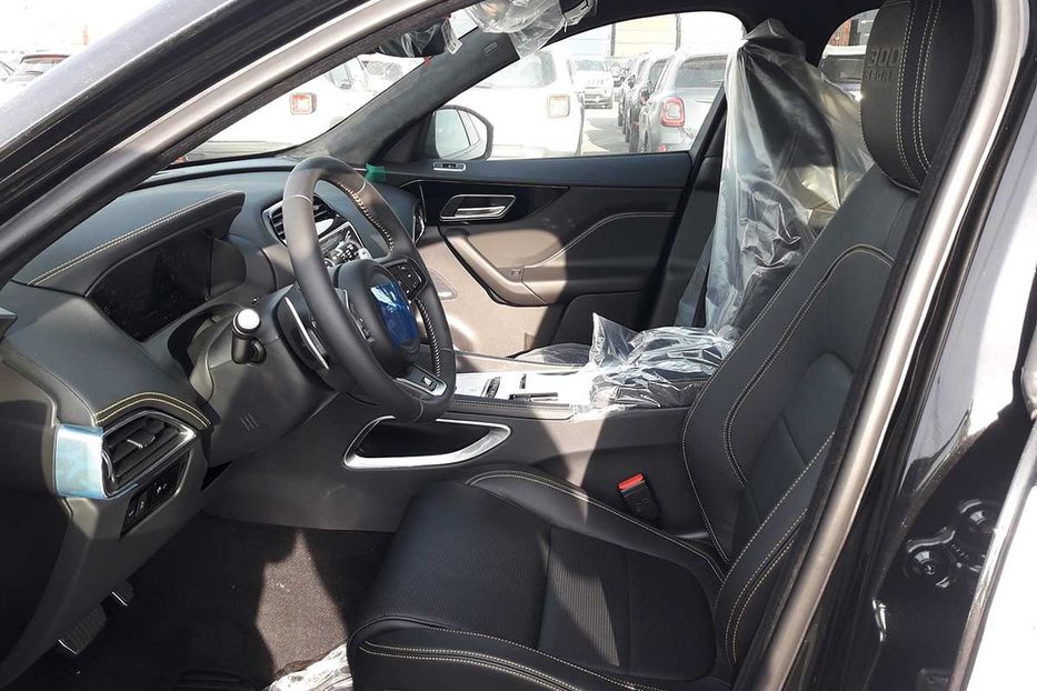 Продам Jaguar F-Type 2021 года в Киеве