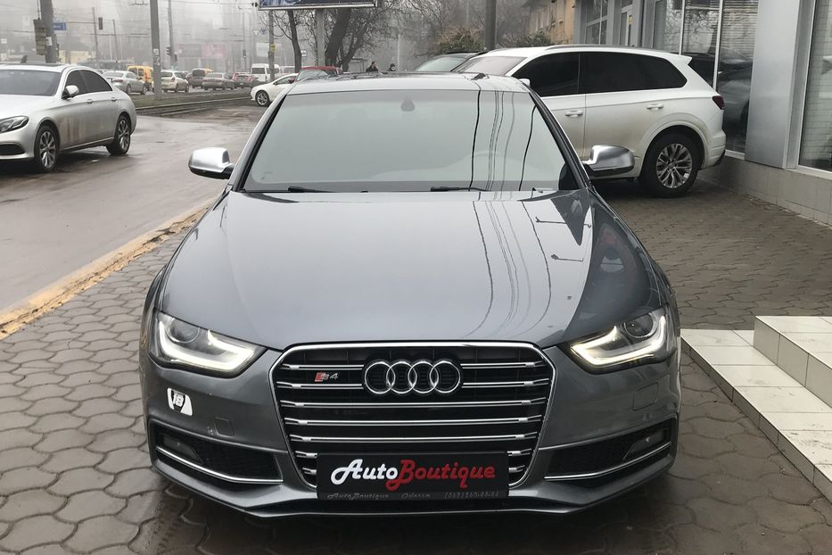 Продам Audi S4 2014 года в Одессе