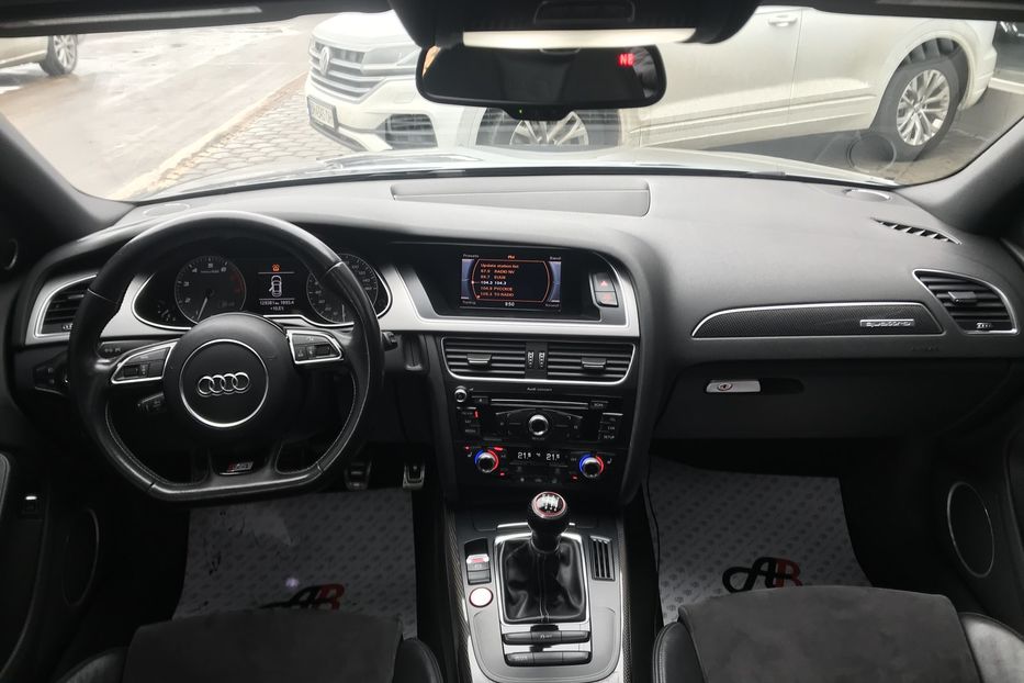 Продам Audi S4 2014 года в Одессе