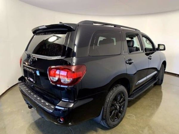 Продам Toyota Sequoia Nightshade Special Edition 2021 года в Киеве