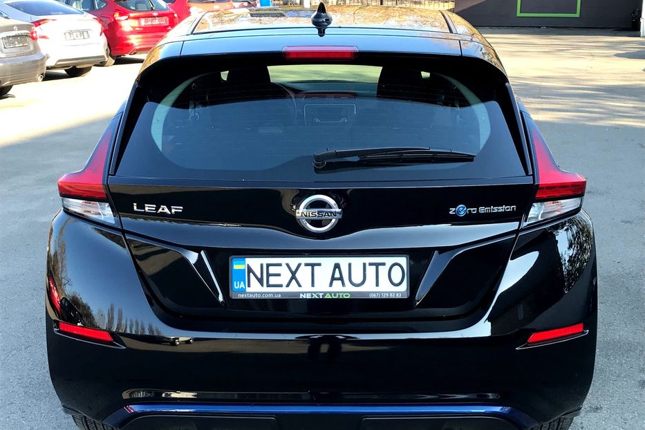 Продам Nissan Leaf 2019 года в Киеве