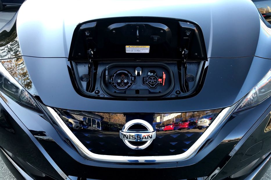 Продам Nissan Leaf 2019 года в Киеве