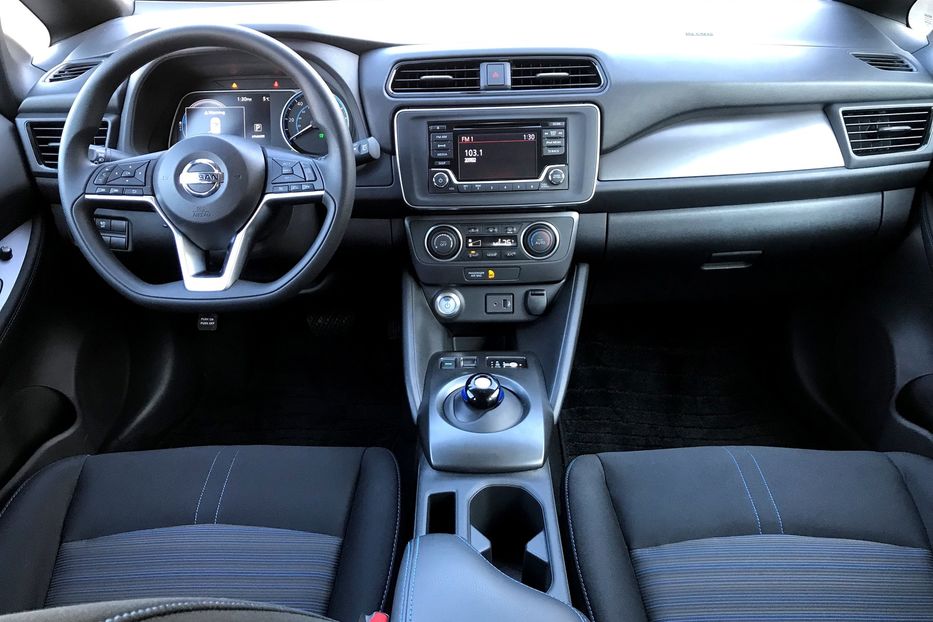 Продам Nissan Leaf 2019 года в Киеве