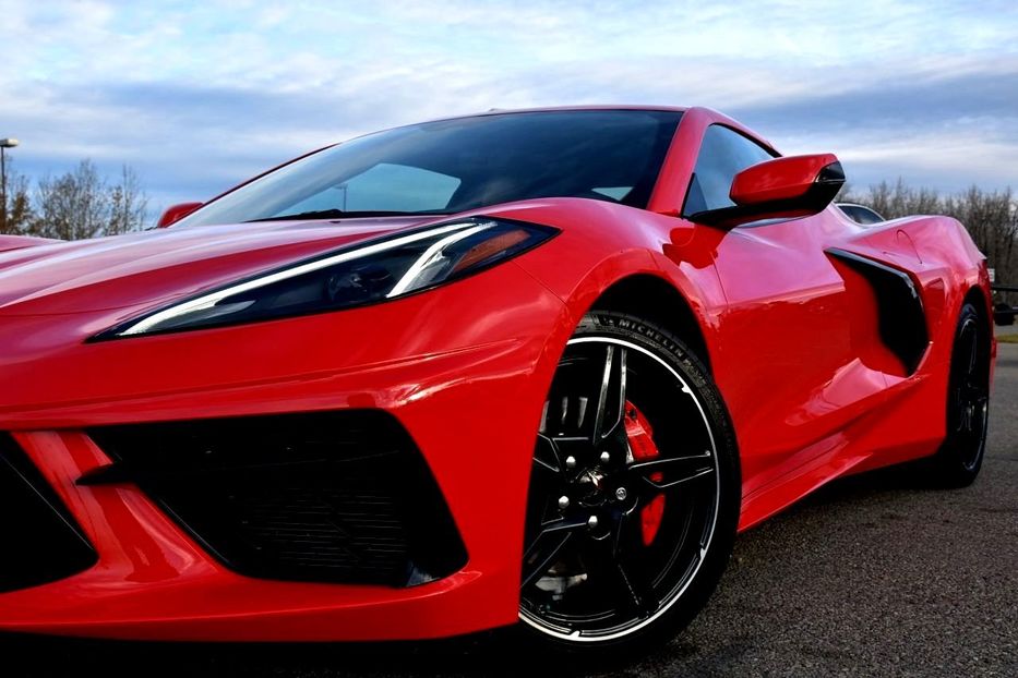 Продам Chevrolet Corvette Stingray 2021 года в Киеве