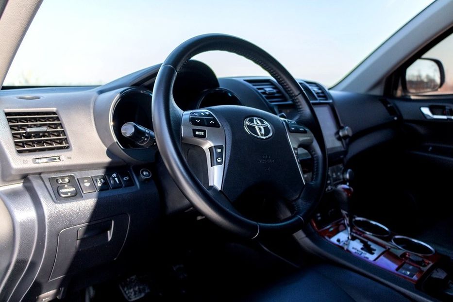 Продам Toyota Highlander 2011 года в Днепре