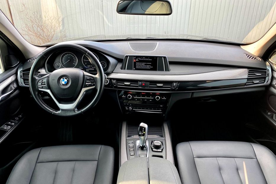 Продам BMW X5 2017 года в Днепре