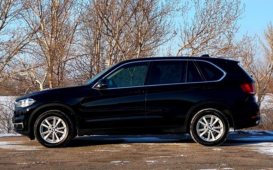 Продам BMW X5 2017 года в Днепре