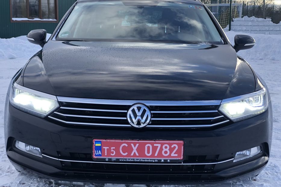 Продам Volkswagen Passat B8 Comfortline LED Nekrashen 2016 года в Житомире