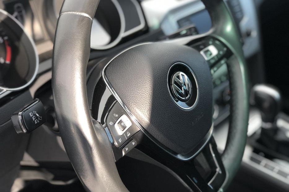 Продам Volkswagen Passat B8 Comfortline LED Nekrashen 2016 года в Житомире