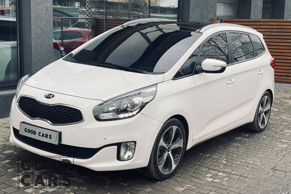 Продам Kia Carens 2015 года в Одессе