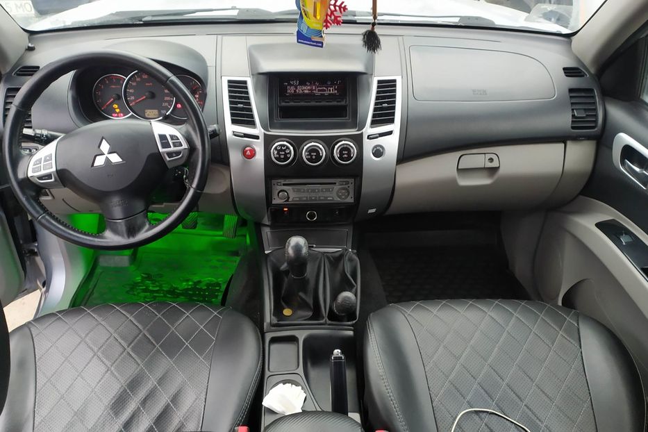 Продам Mitsubishi Pajero Sport 2012 года в Одессе